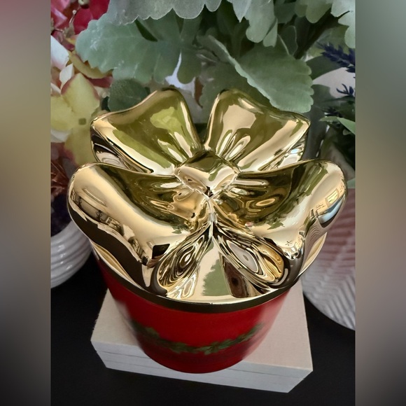 🆕🎄 BATH & BODY WORKS “WINTER CANDY APPLE“ BOW LID THREE WICK CANDLE. BRAND NEW. - Picture 4 of 7